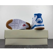 SB 4 Retro Jordan DR5415-104 0629